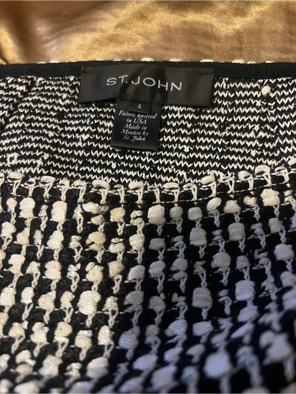 St. John Black and White Tweed Pencil Skirt - Picture 7 of 9